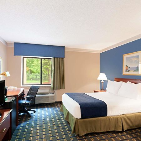 Baymont By Wyndham Memphis East Hotel Kültér fotó